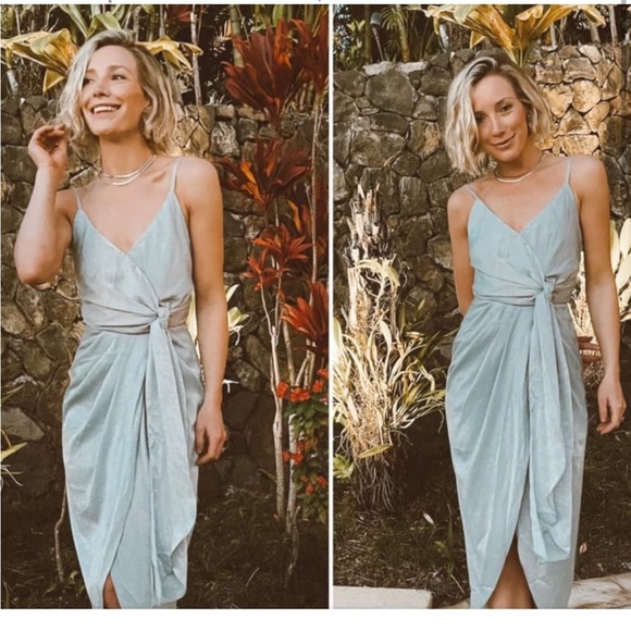 NWT Baltic Born Camila dress in Sage Size Medium Large - Picture 2 of 9